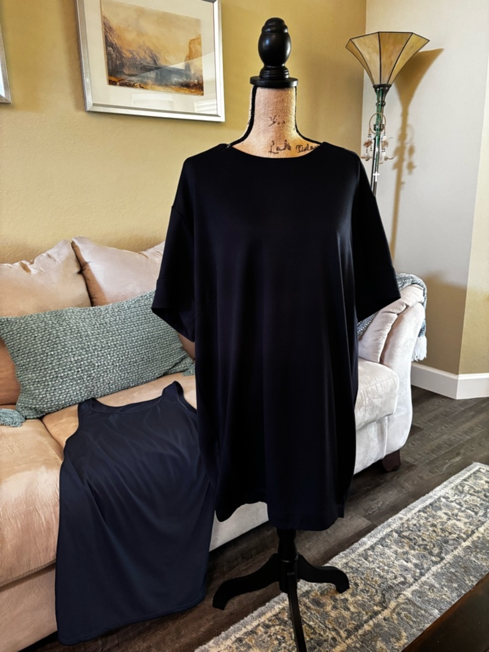 Classic Navy Mini Dress - Sleek Everyday Style